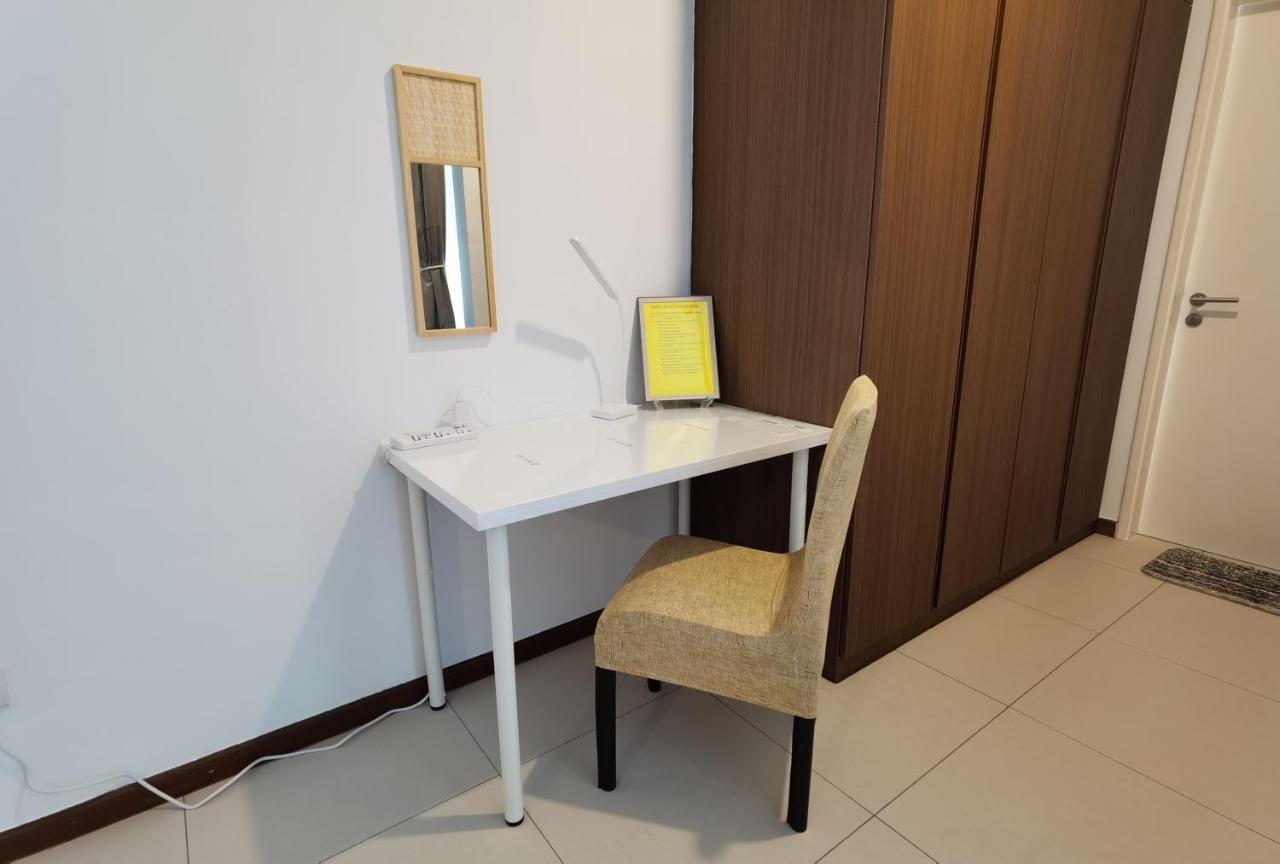 Landmark Stunning High Floor Coast View Studio #Netflix #Fast Wifi Tanjung Tokong Kültér fotó