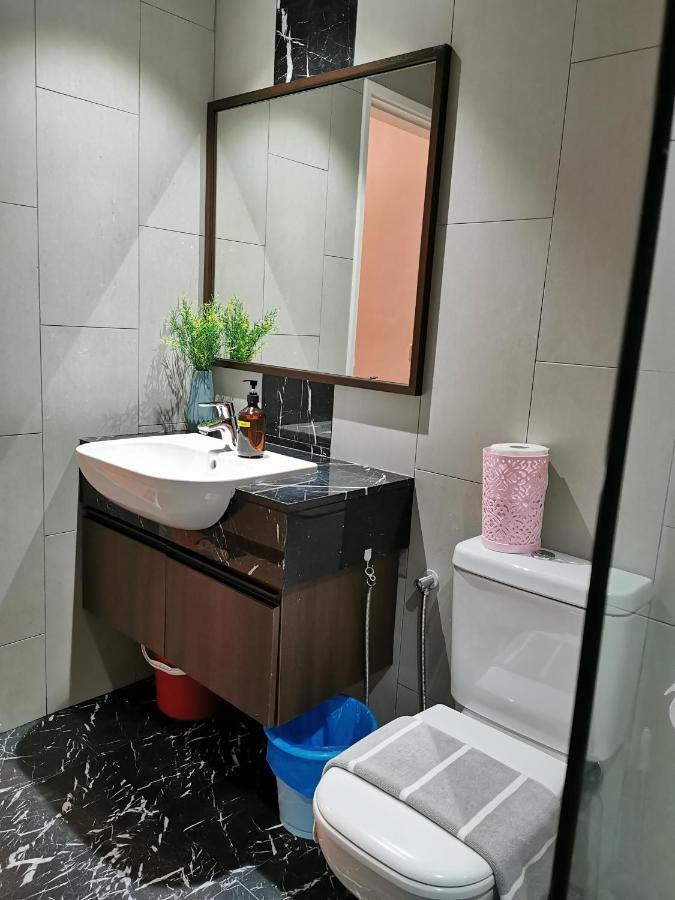 Landmark Stunning High Floor Coast View Studio #Netflix #Fast Wifi Tanjung Tokong Kültér fotó