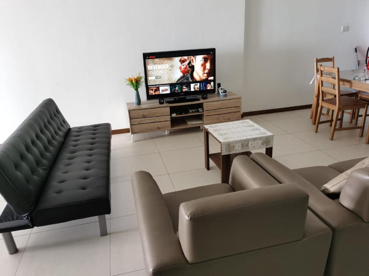 Landmark Stunning High Floor Coast View Studio #Netflix #Fast Wifi Tanjung Tokong Kültér fotó